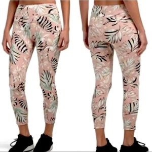 MinkPink move leggings size medium